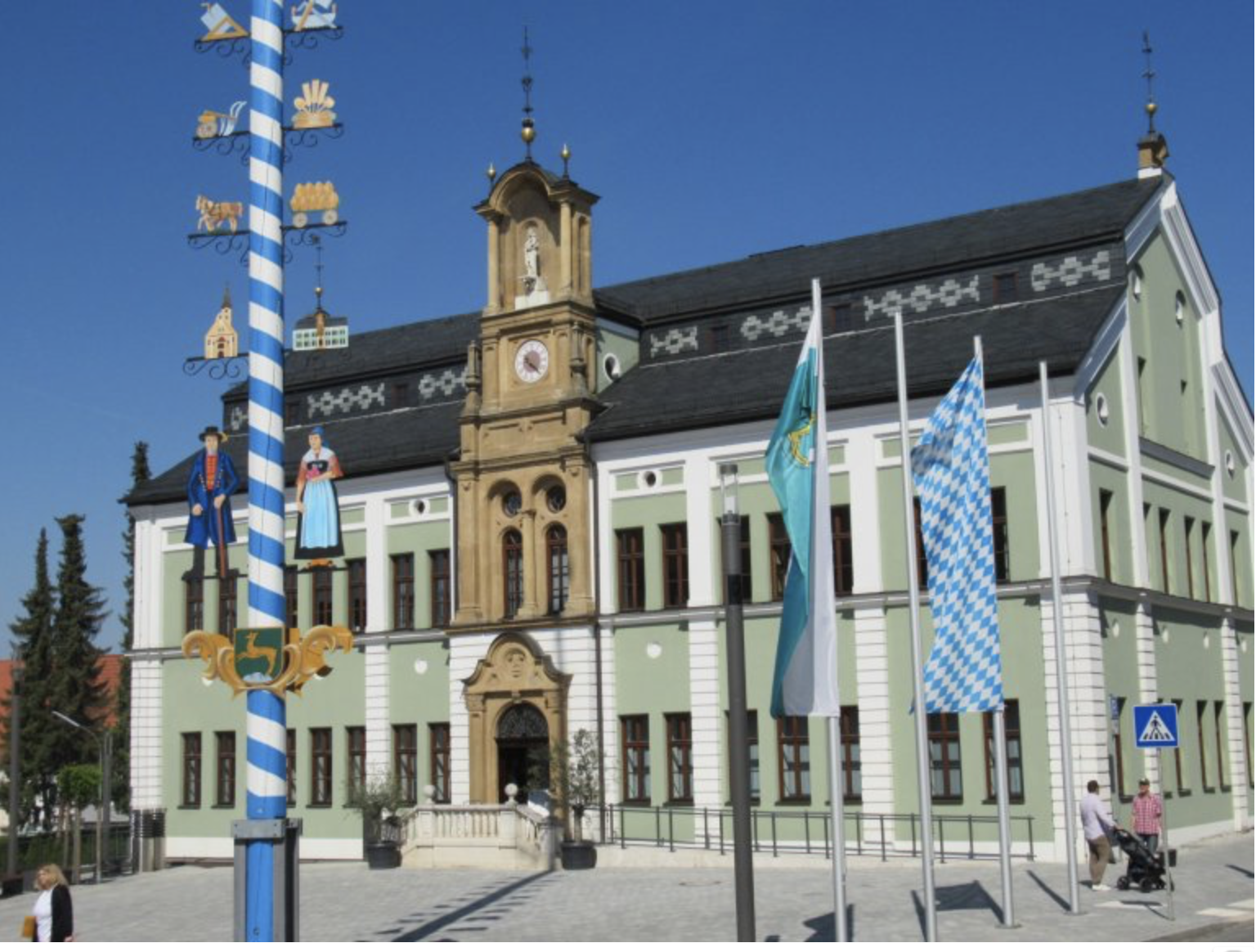 Volksfesthalle